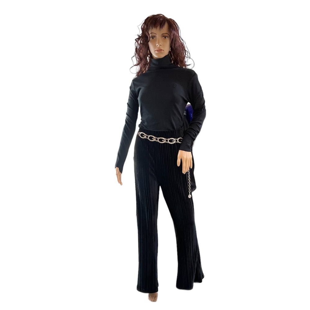 Sexy, Vintage Chic set: Vintage Guess belt + Vintage Ralph Lauren + Wild Fable